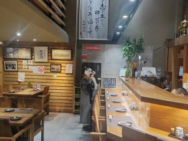 (中文) 2楼日式围炉席（有隔断）