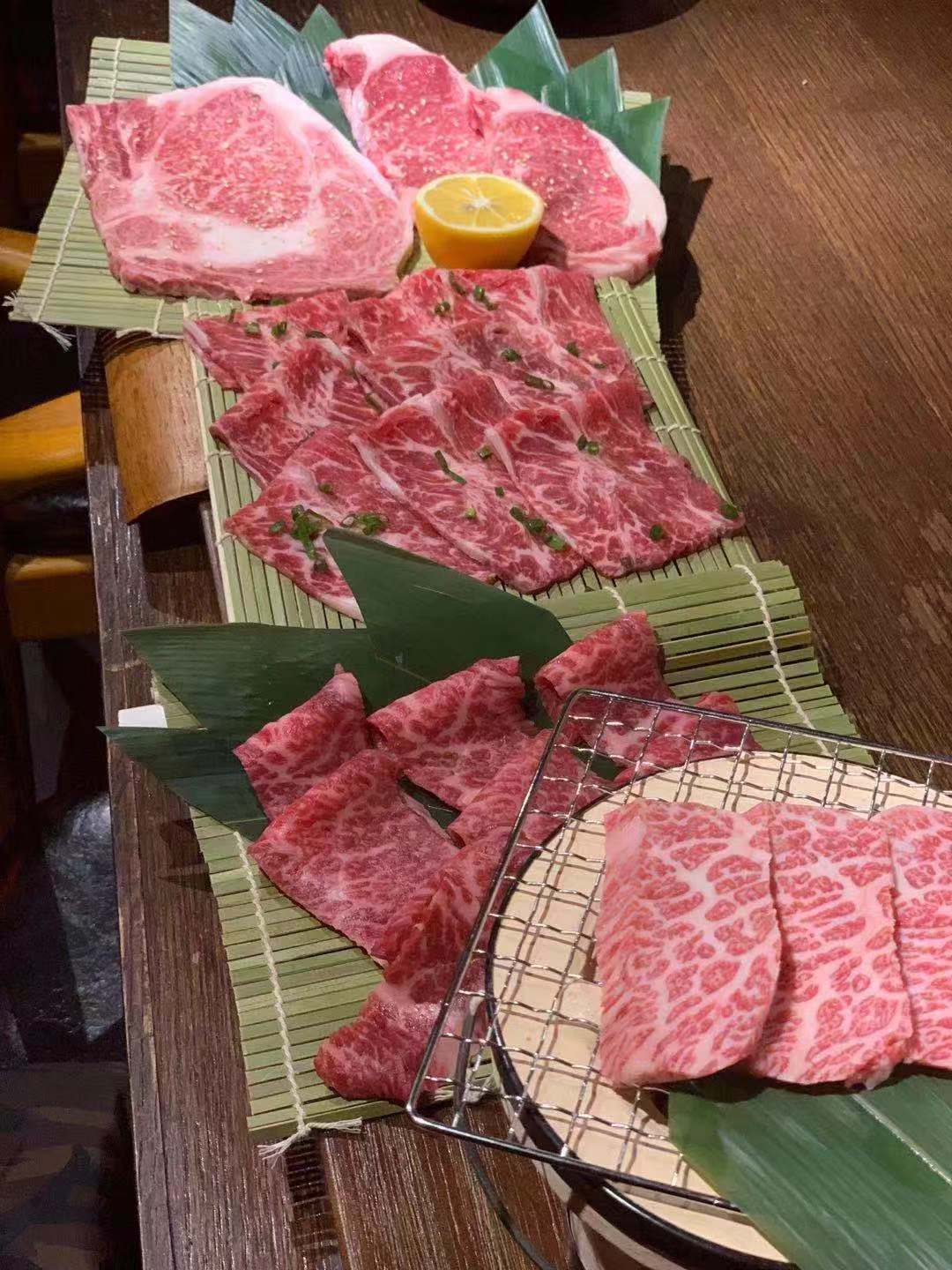 お肉③