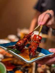 (日本語) 鳥蔵　炭焼酒場